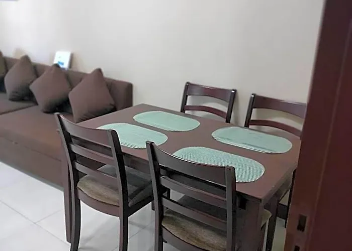 Pasay Condotel Near Airport 酒店